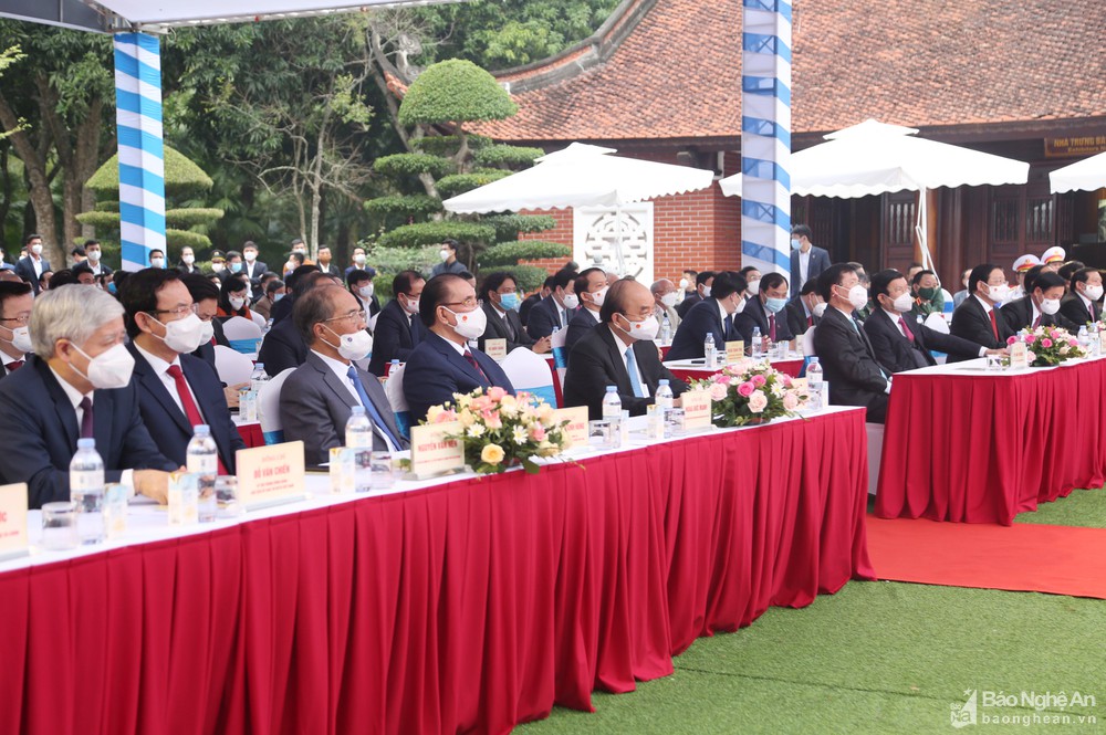 Trang trọng Lễ kỷ niệm 60 năm ngày Bác Hồ về thăm quê lần thứ hai