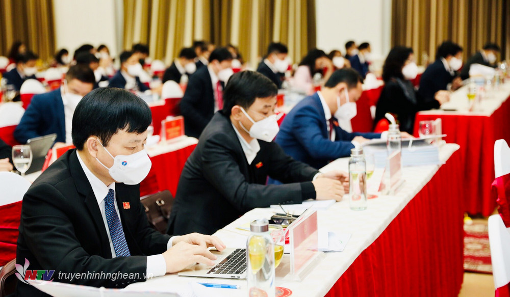 hoi_dong_21_20211209161408.jpg