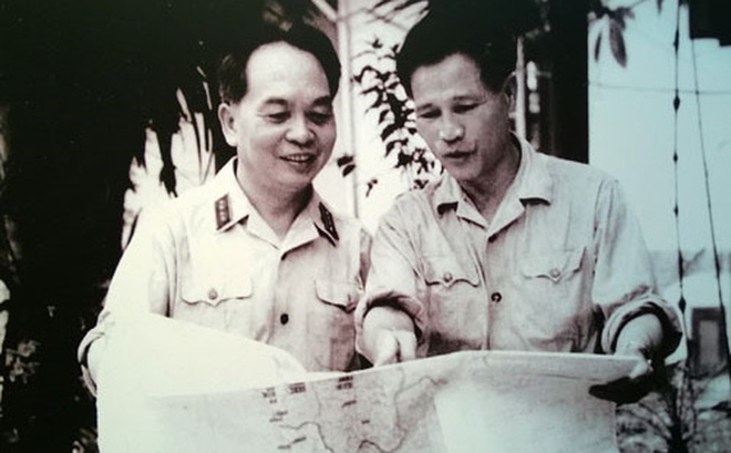 dai_tuong_vo_nguyen_giap_va_dai_tuong_nguyen_chi_thanh3848846_31122018.jpg