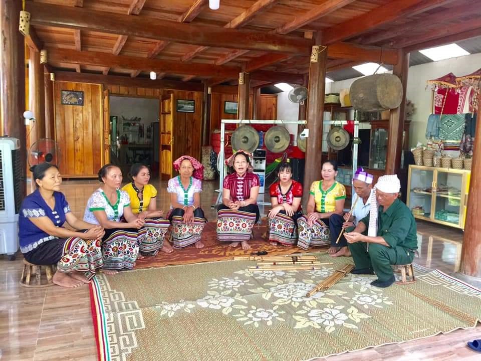 trai_nghiem_du_lich_cong_dong_tai_ban_hoa_tien102280_24122021.jpg