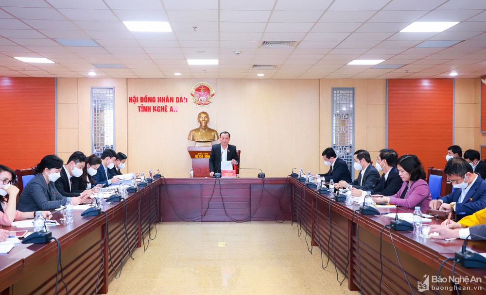 bna_toan_canh_phien_thao_luan_tai_to_1_anh_thanh_duy6417731_7122021.jpg