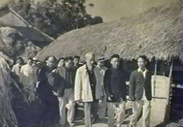 bac_ho_ve_tham_xa_vinh_thanh_yen_thanh_thang_12_nam_19619057707_26112021.jpg