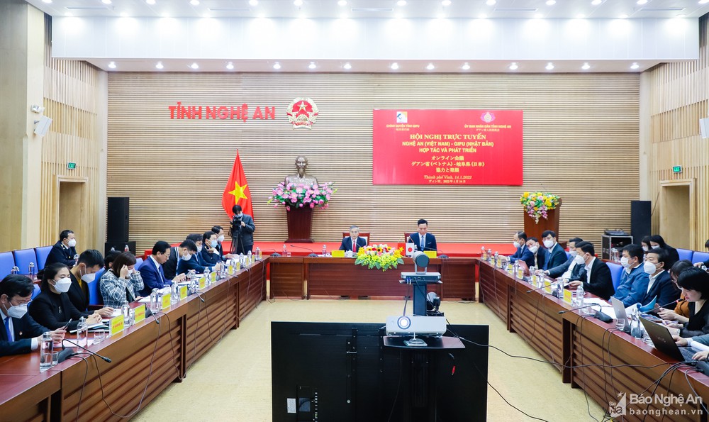 bna_toan_canh_phien_2_cua_hoi_nghi7688742_1412022.jpg