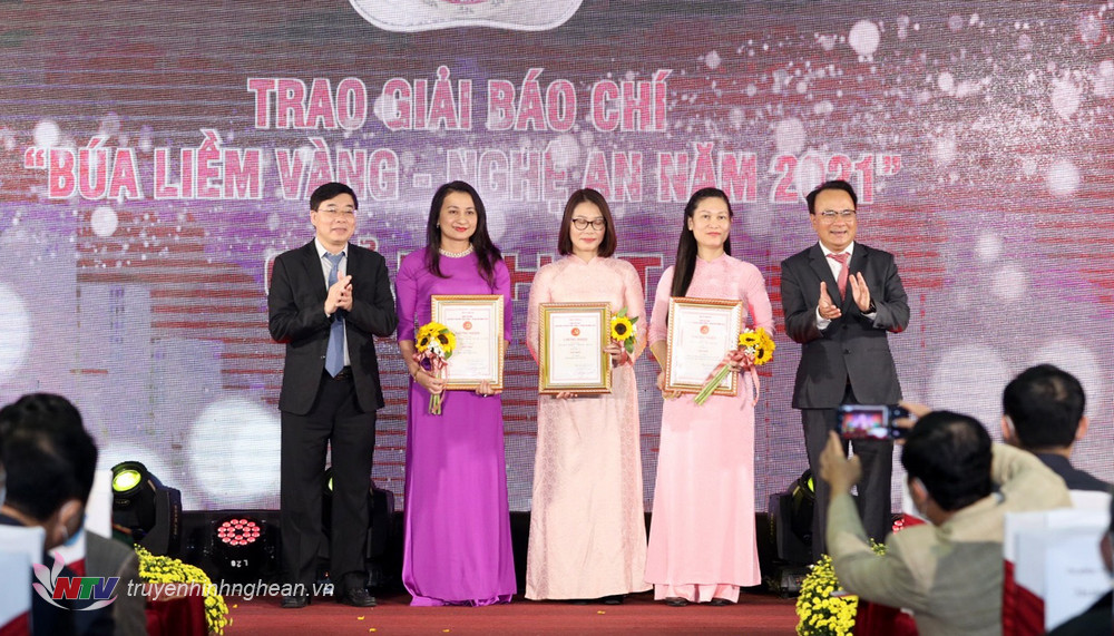 trao_-_giai_nhat_20220122101545.jpg