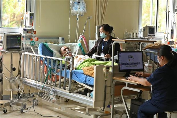 ttxvn_20220130_dieu_tri_covid_20220130104157--n1.jpg