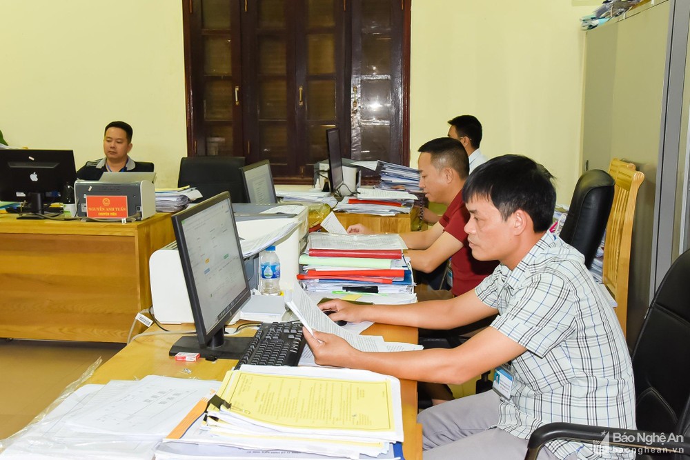 bna-can-bo-cua-lo-anh-thanh-le-8250.jpg