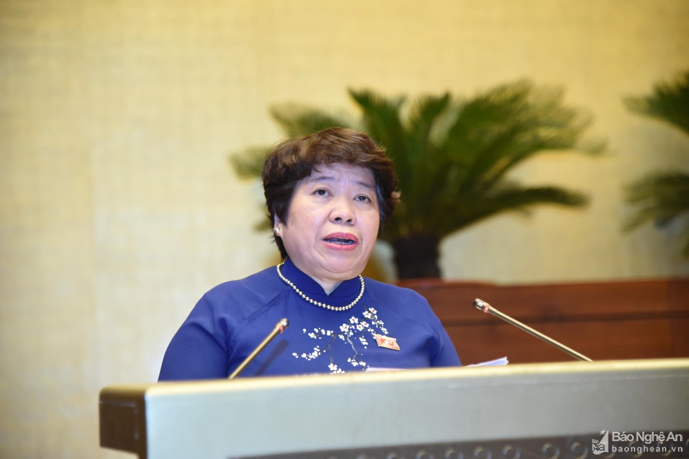 bna-cn-uy-ban-xa-hoi-nguyen-thuy-anh2-4031.jpg