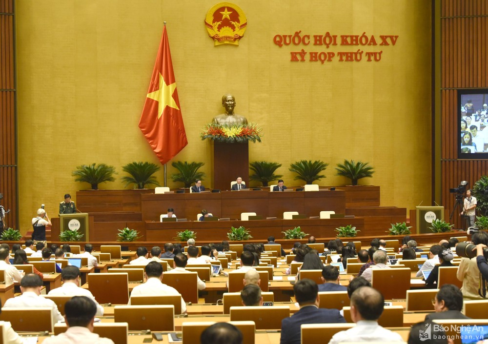 bna-toan-canh-phien-thao-luan-tai-hoi-truong-dien-hong-nha-quoc-hoi-chieu-2610-anh-quang-khanh-4802.jpg