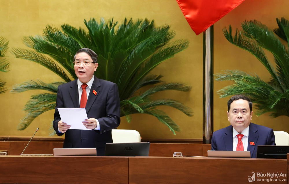 bna-pho-chu-tich-qh-nguyen-duc-hai-dieu-hanh-phien-hop1-7622.jpg