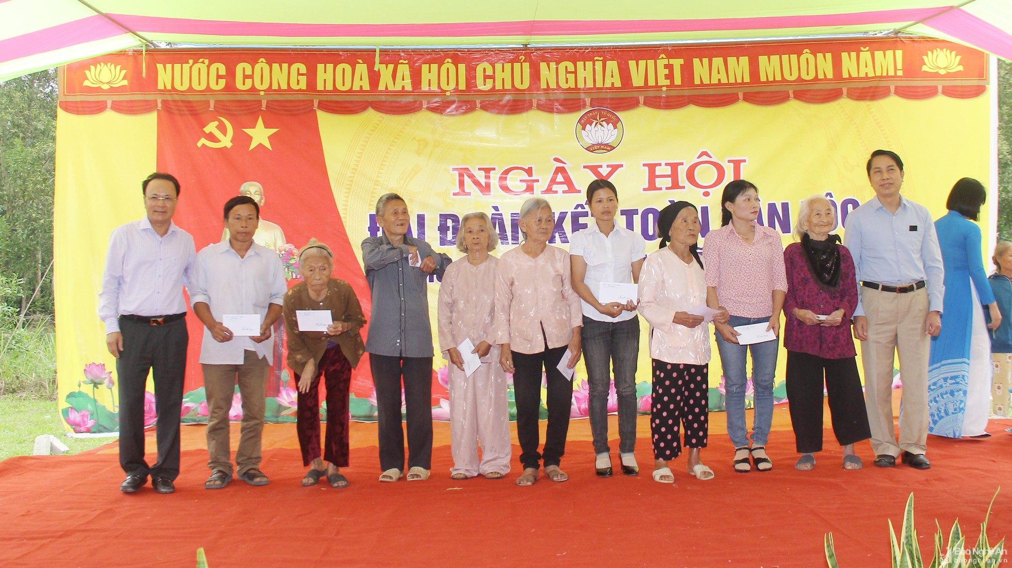 bna-mai-hoa-10-2380.jpg