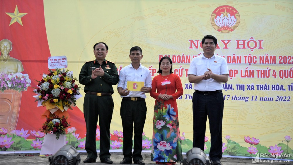 bna-tang-qua-xom-7243--n1.jpg
