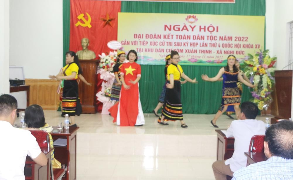 bna-tiet-muc-van-nghe-chao-mung-5659.jpg