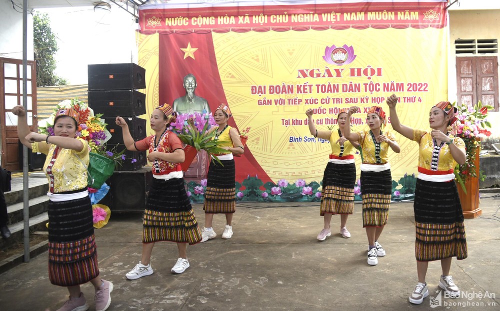bna-van-nghe-3012.jpg