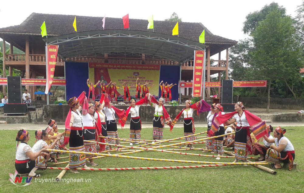 tiet_muc_nhay_sap_cua_nguoi_dan_ban_phuc_20221118124450.jpg