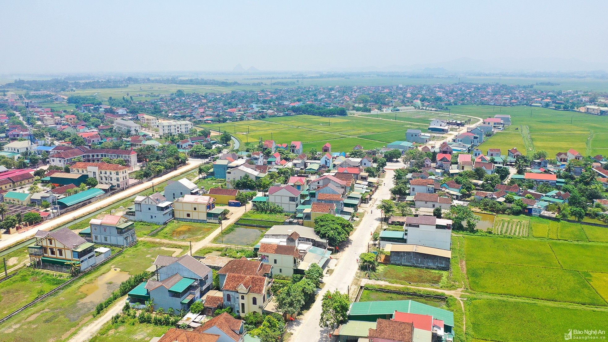 bna_duong_534_anh_sach_nguyen2786832_1122020.jpg