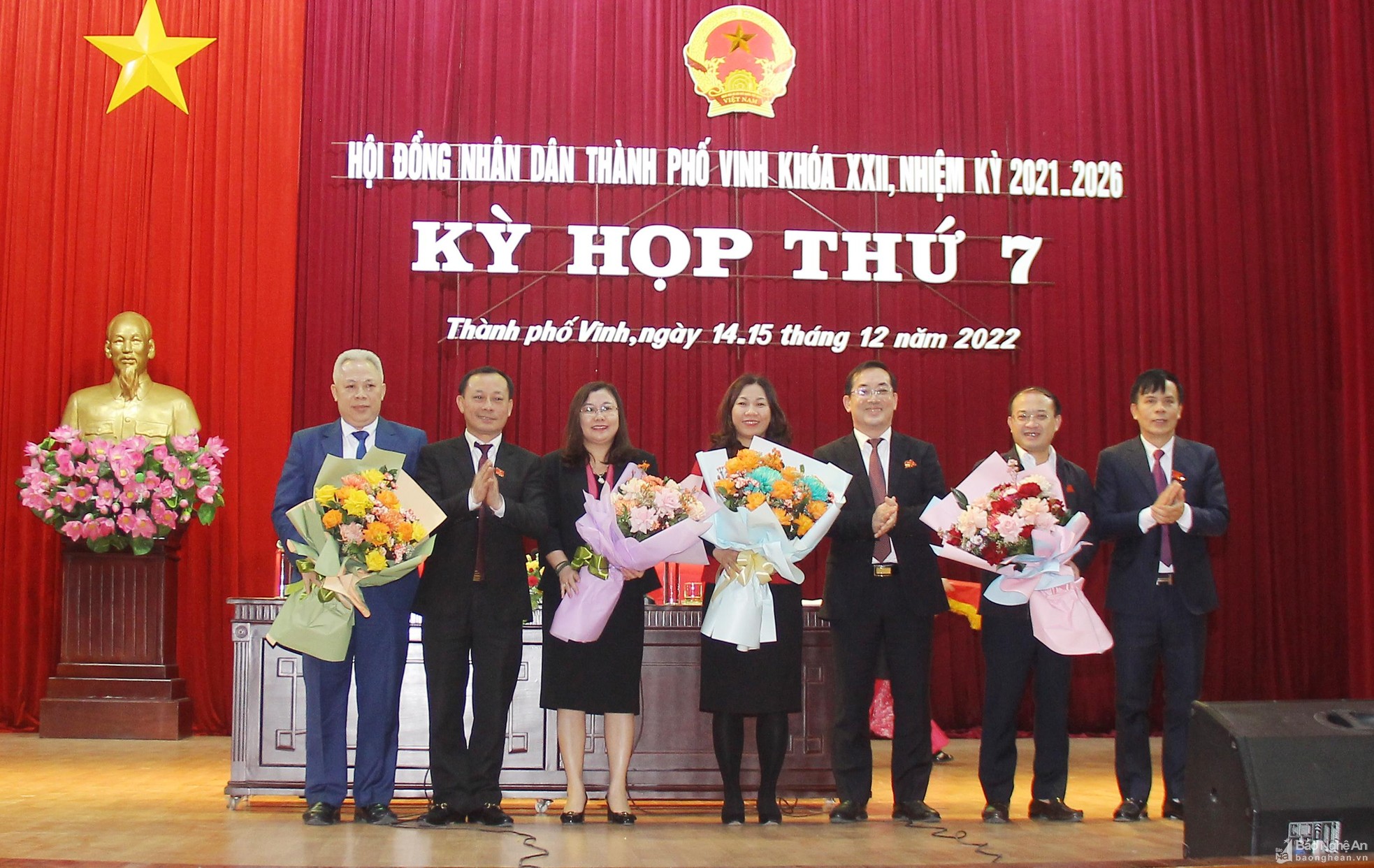 bna-mai-hoa-16-5123.jpg