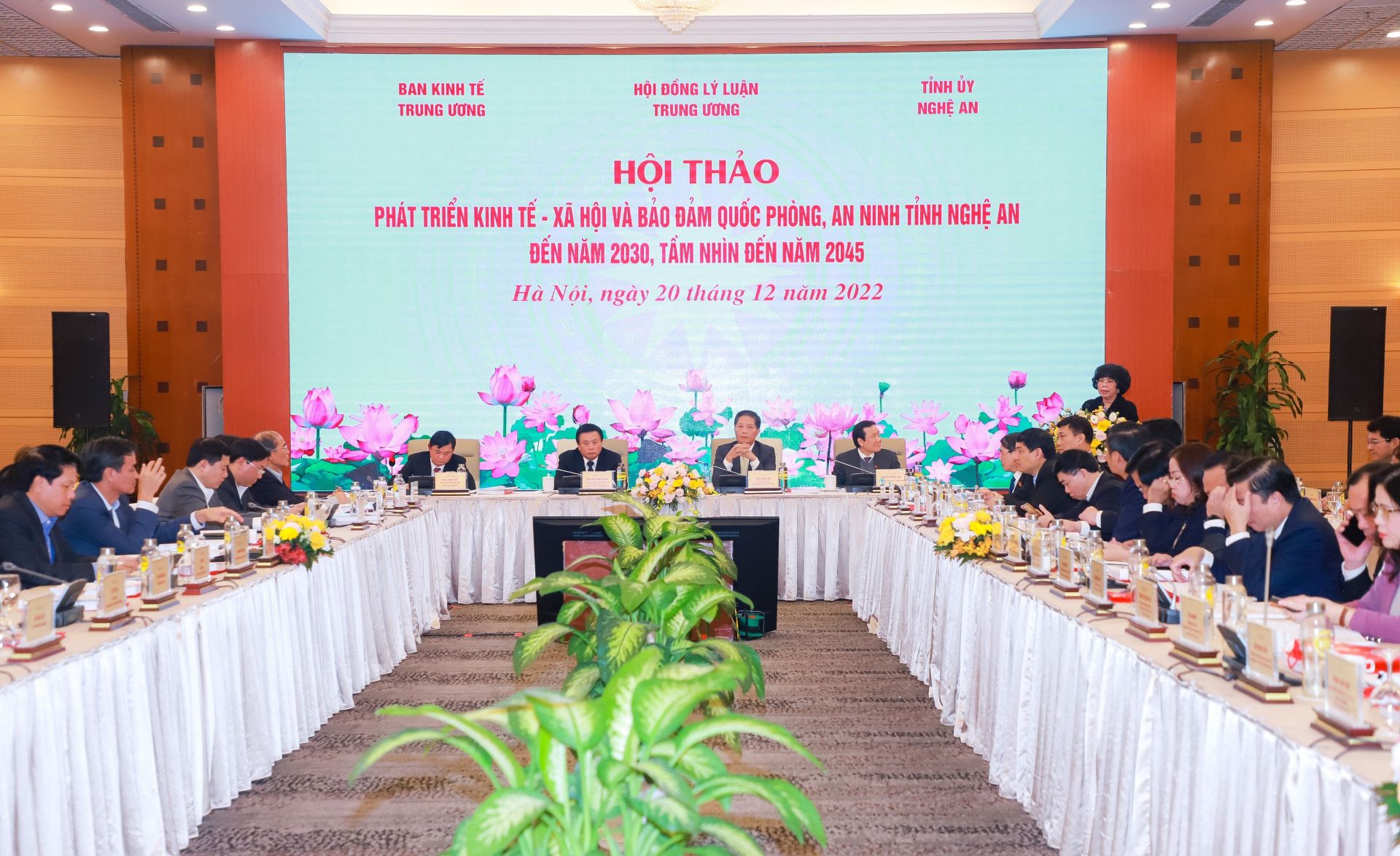 hoi-thao.jpg