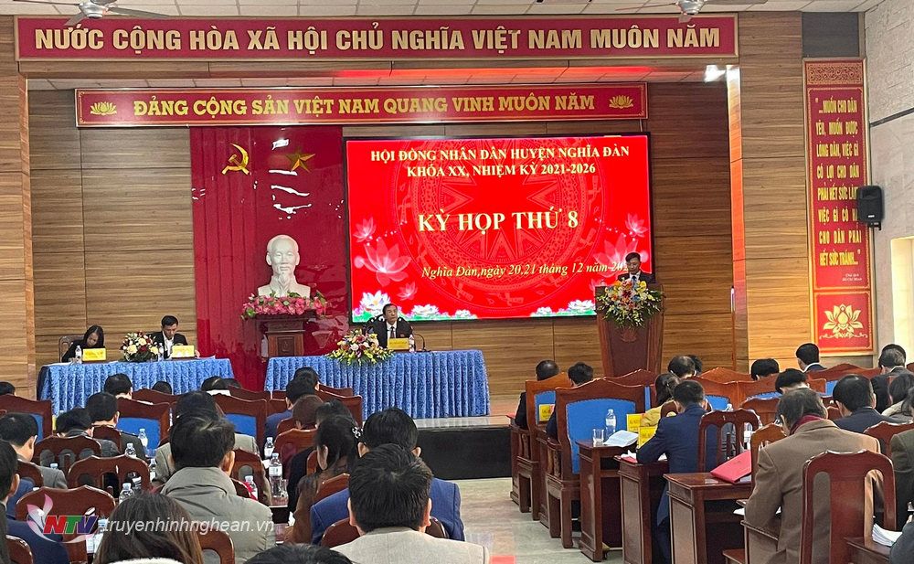toan_canh_chung_buoi_le_khai_mac_ky_hop_thu_8-_hdnd_huyen_nghia_dan_khoa_xx_nhiem_ky_2021-2026_20221220152453--n1.jpg