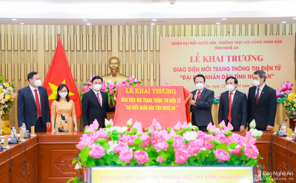 HĐND tỉnh Nghệ An quyết tâm tiên phong chuyển đổi số