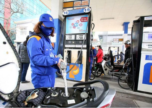 Thông qua dự án Nghị quyết về thuế bảo vệ môi trường đối với xăng, dầu