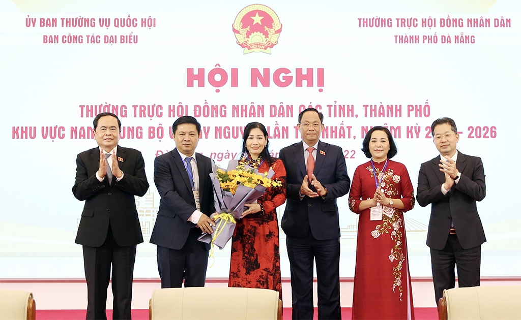 Phó Chủ tịch Thường trực Quốc hội Trần Thanh Mẫn dự Hội nghị Thường trực HĐND các tỉnh, thành phố khu vực Nam Trung Bộ và Tây Nguyên lần thứ Nhất