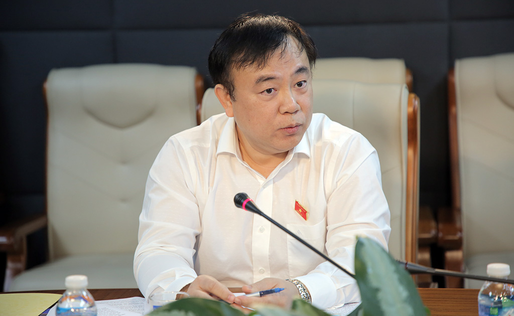 cong-long.jpg