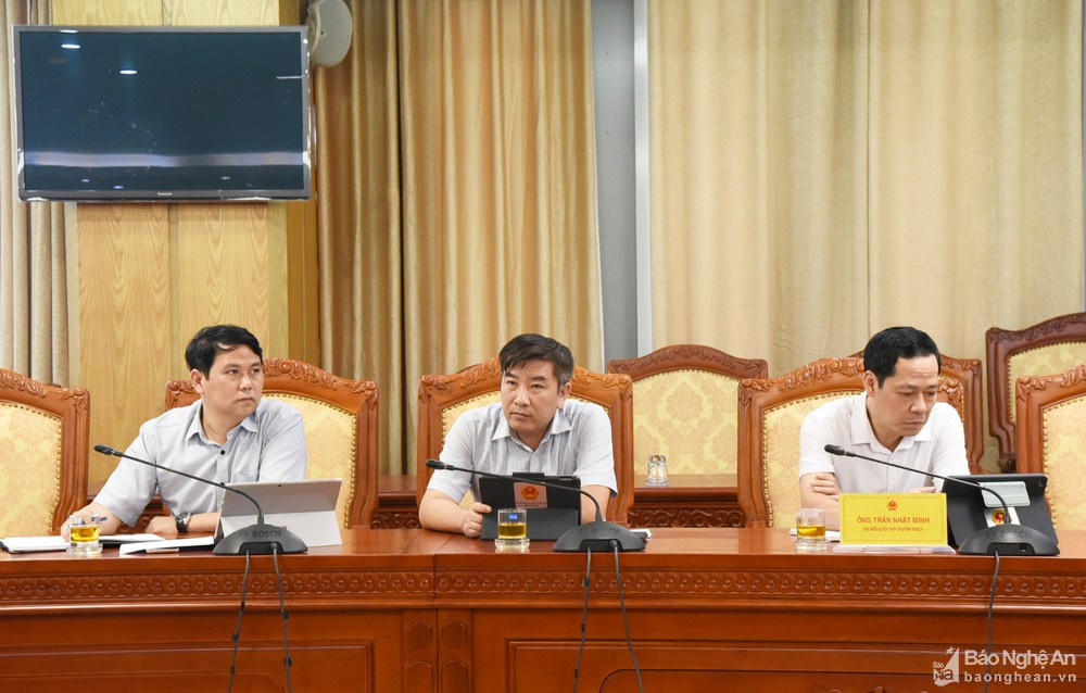 bna_dai_bieu_du_hoi_nghi_anh_tg2361207_1852022.jpg