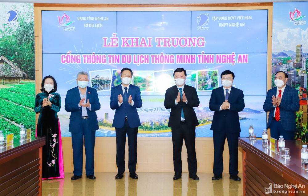 bna_le_khai_truong_cong_du_lich_thong_minh_tinh_nghe_an866154_2842022--n1.jpg