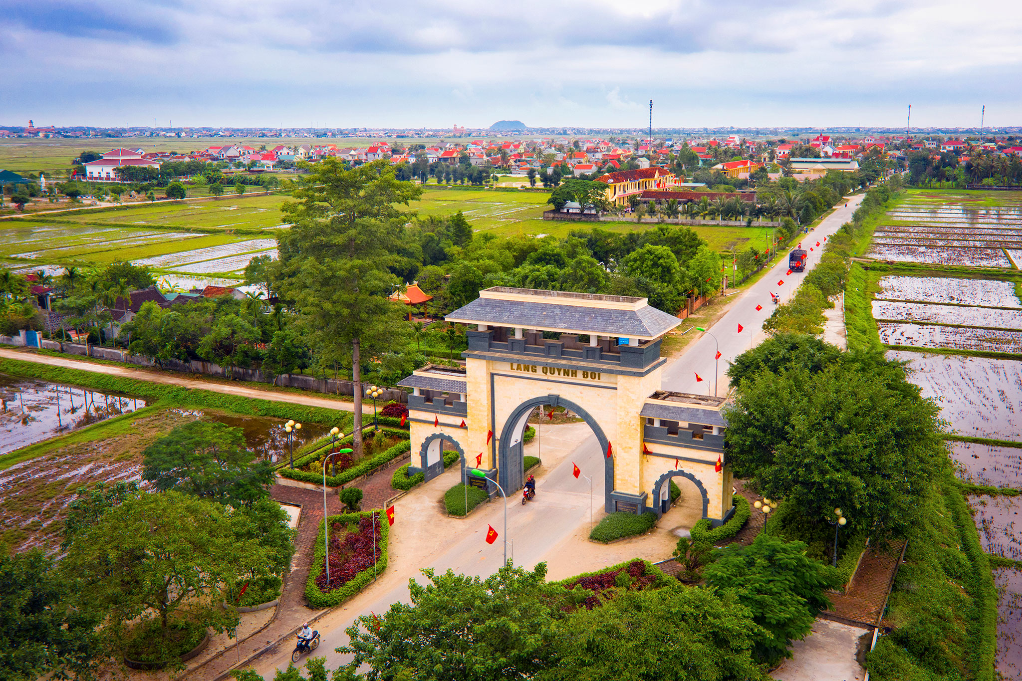 duongvelangquynhquynhdoiquynhluuanhnhatthanh7743483_61220218528674_2552022--n1.jpg