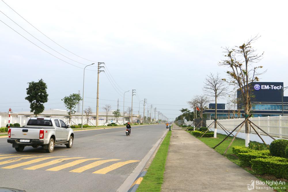 bna-kcn-vship-hung-nguyen-duoc-dau-tu-ha-tang-dong-bo-anh-nguyen-hai-5609--n1.jpg