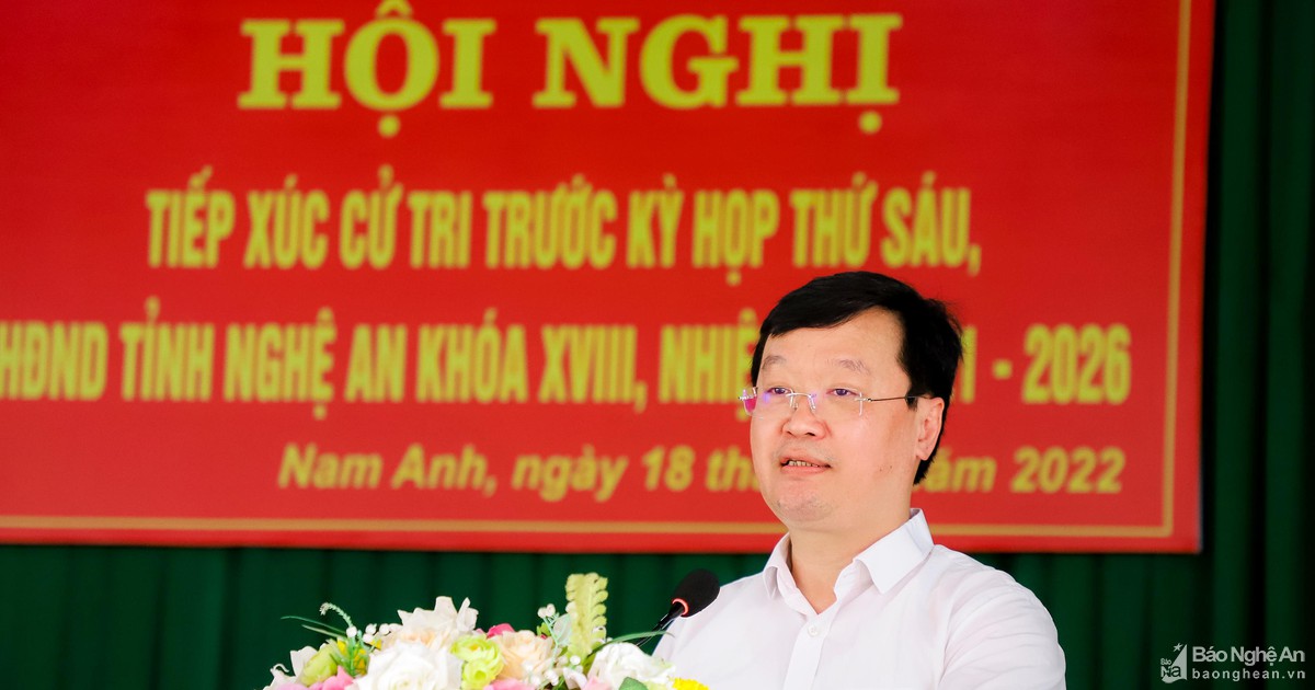 Chủ tịch UBND tỉnh Nguyễn Đức Trung tiếp xúc cử tri xã Nam Anh, huyện Nam Đàn