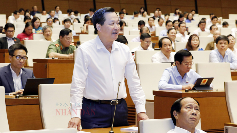 ptt-miinh-khai-1654149540982.jpg