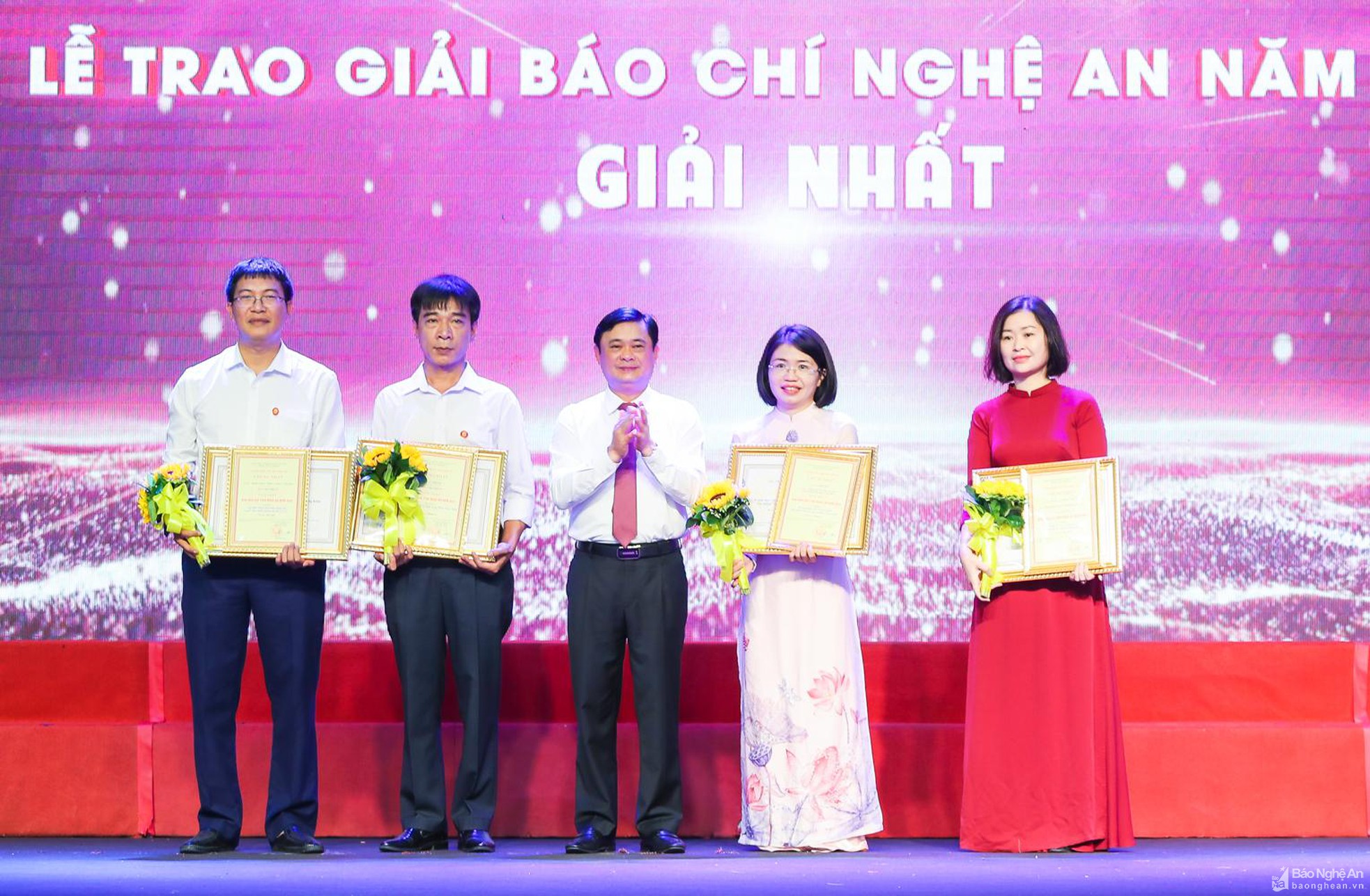 bna-duc-anh-2078-6417.jpg