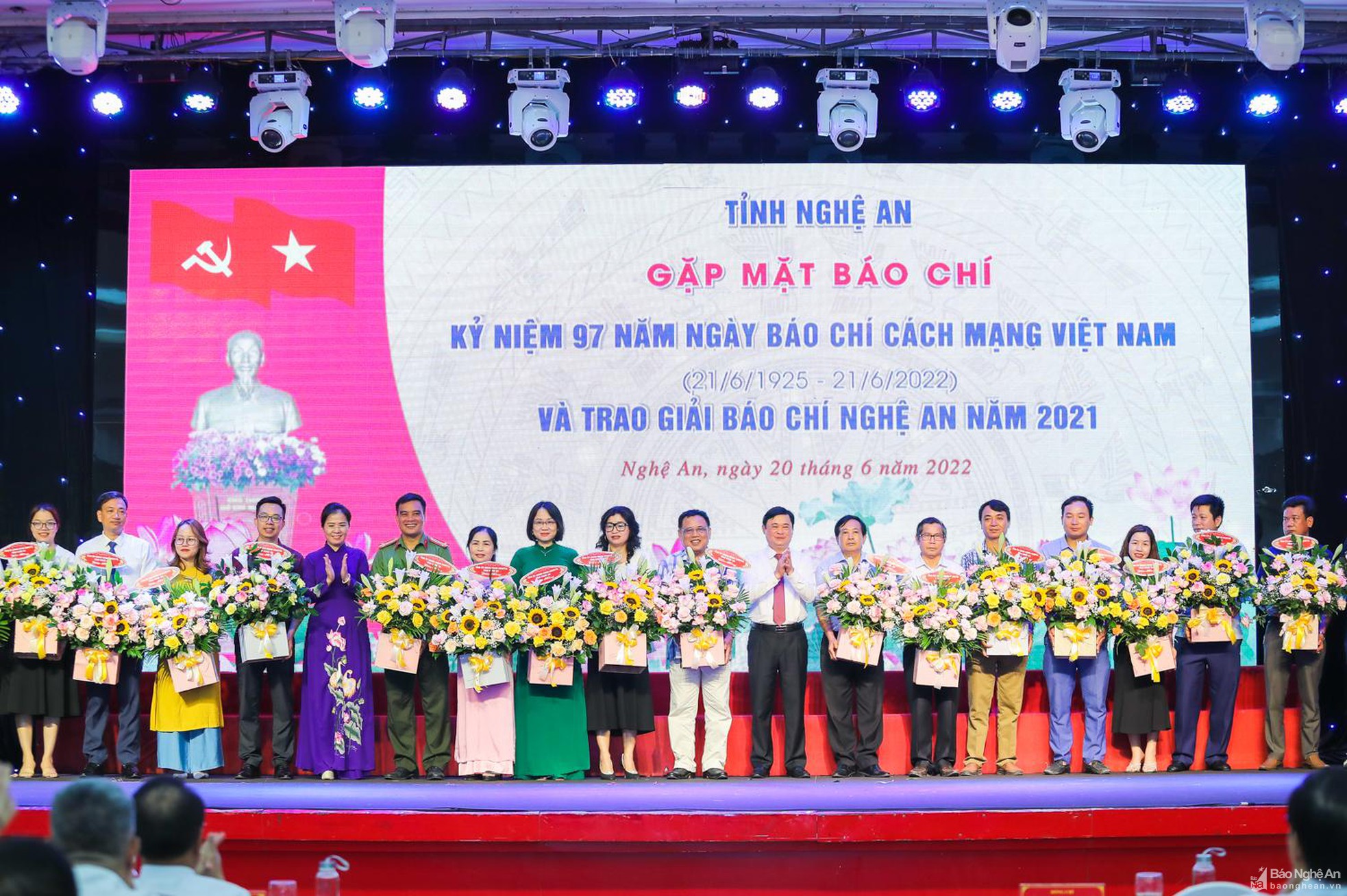 bna-duc-anh-2107-972.jpg