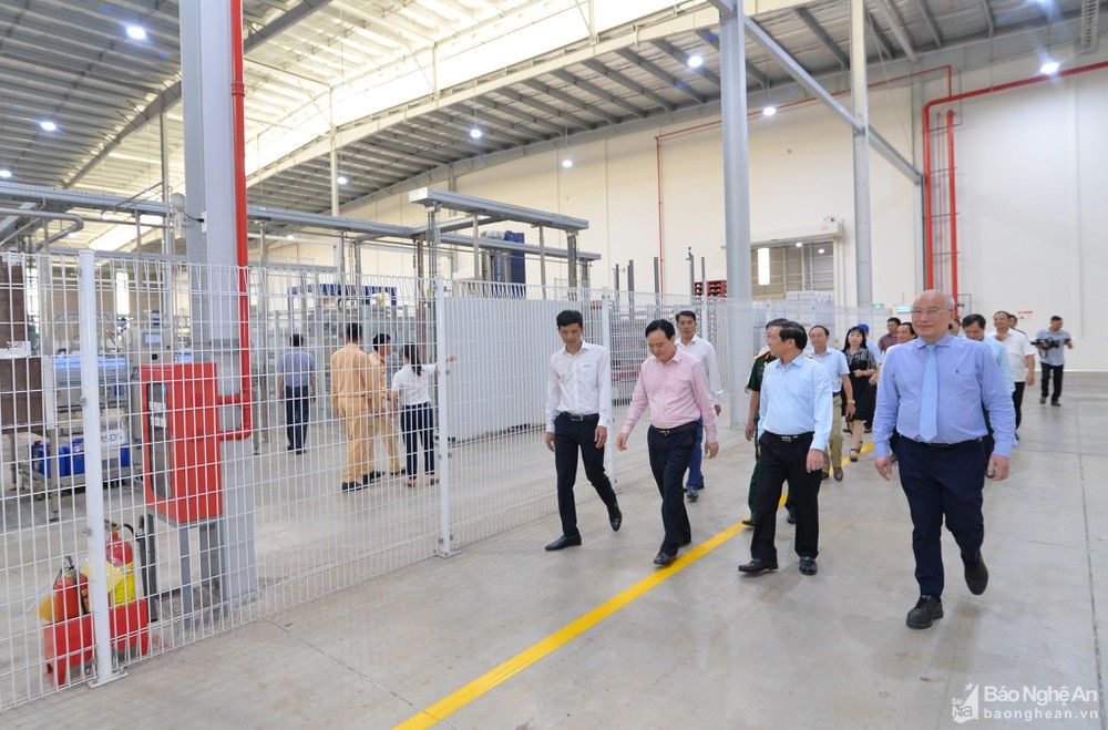 Đoàn công tác Ban Tuyên giáo Trung ương tham quan các mô hình sản xuất của Tập đoàn TH