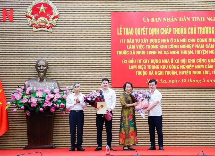 thuong-tiec-mot-lanh-dao-quan-tam-den-nguoi-lao-dong_1.jpg