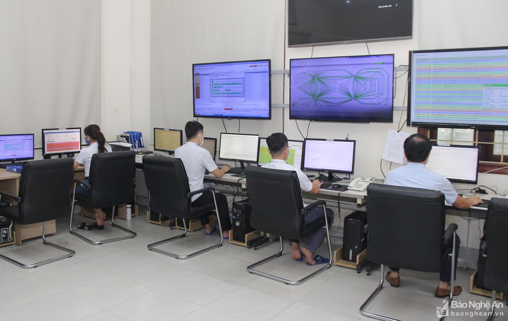 bna-he-thong-diieu-hanh-mang-luoi-he-thong-cong-nghe-thong-tin-tai-vnpt-951.jpg