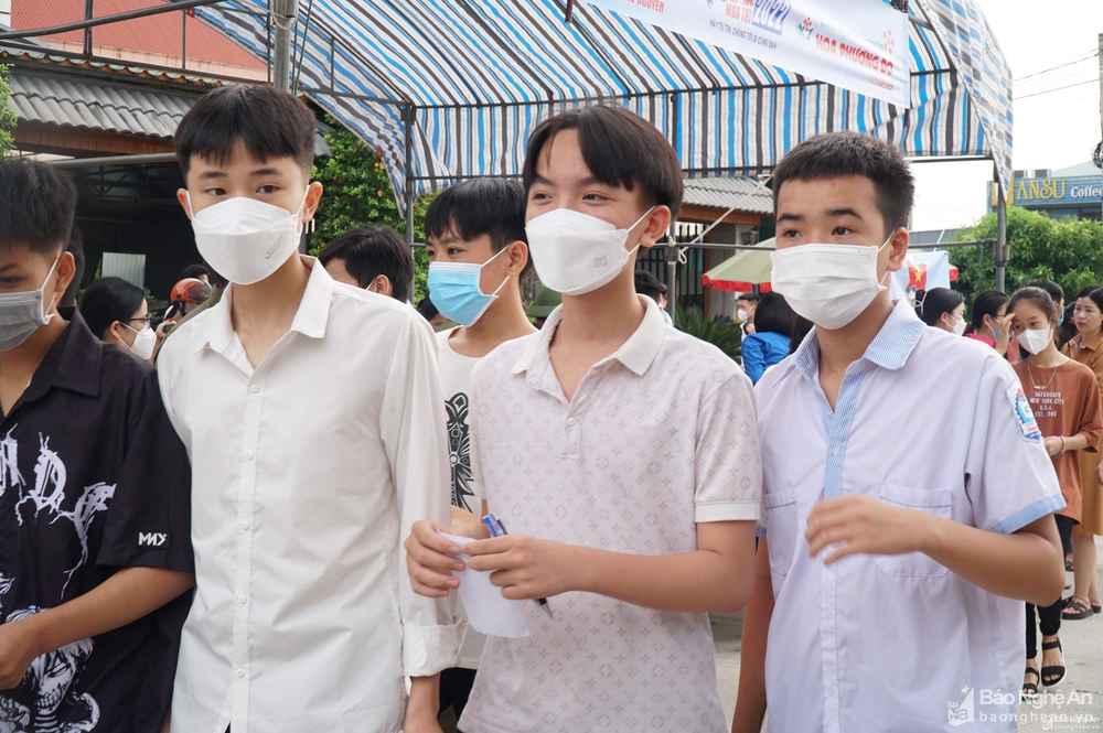 bna-tat-ca-cac-thi-sinh-deu-duoc-tao-dieu-kien-de-tham-du-ky-thi-lop-10-ke-ca-thi-sinh-f0-anh-mh-2520.png