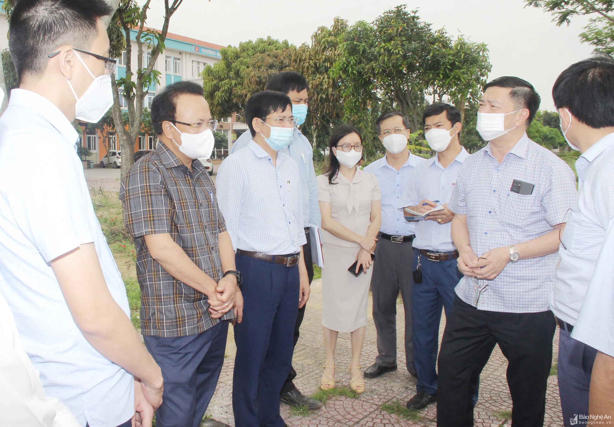 bna-mai-hoa-doan-giam-sat-cua-hdnd-tinh-khao-sat-truc-tiep-mot-so-du-an-cham-tien-do-tren-dia-ban-thi-xa-anh-mai-hoa-9963.jpg
