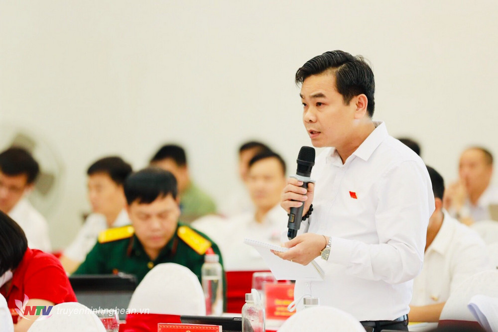 vi_van_quy_20220713141401.jpg