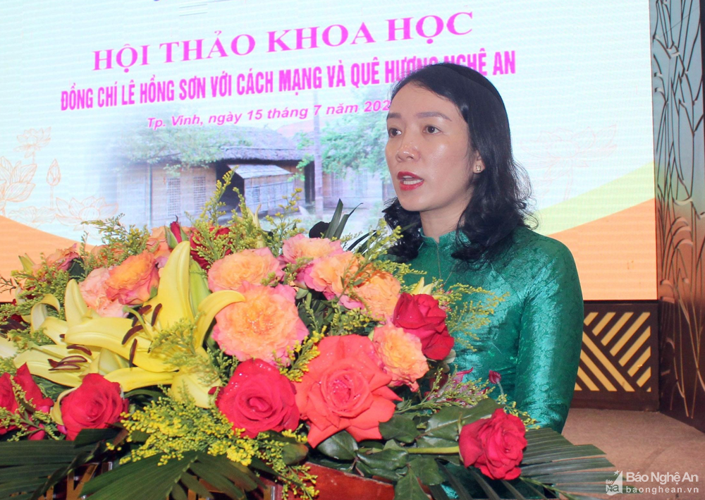 bna-anh-thay-chi-hanh-tquynh-5923.png
