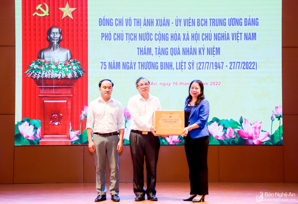 bna-tb6-5138.jpg
