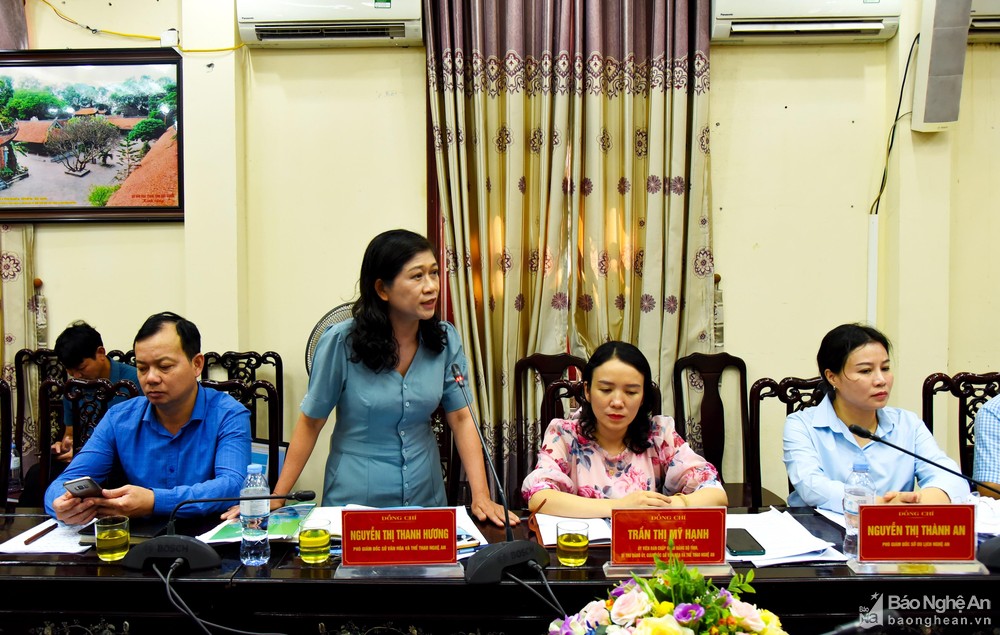 bna-dong-chi-nguyen-thi-thanh-huong-phat-bieu-thanh-le-3173.jpg