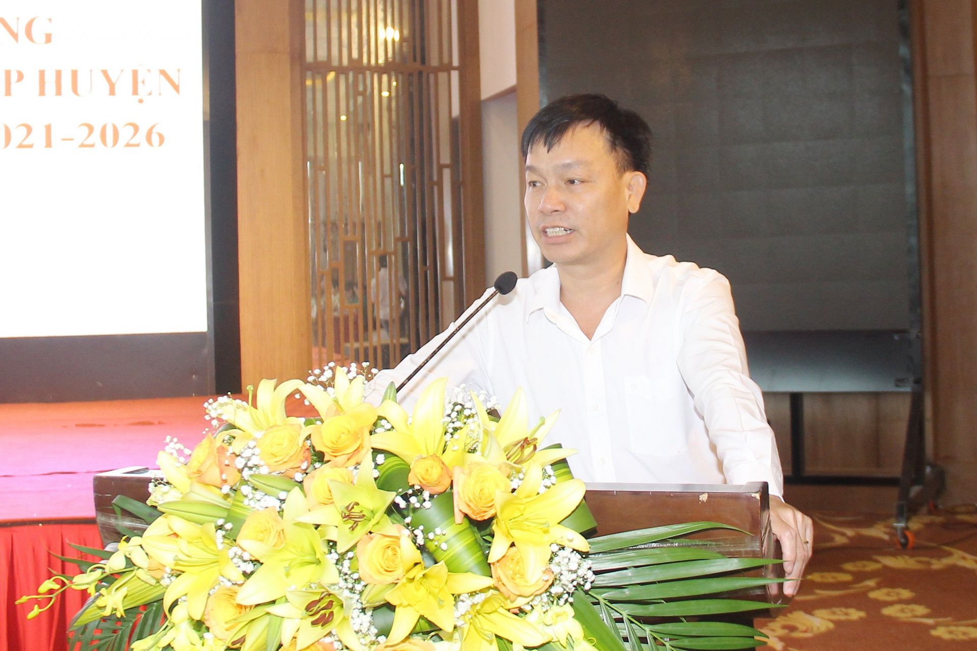 dong-chi-kha-van-ot.jpg