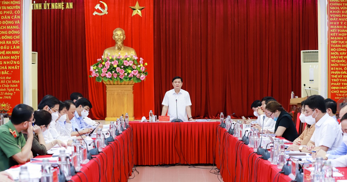 Tỉnh ủy Nghệ An ra nghị quyết về chuyển đổi số