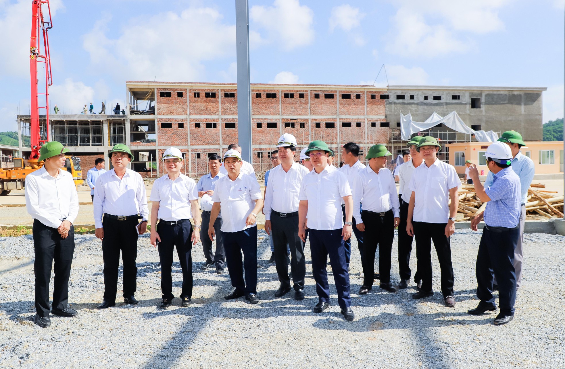 bna-nha-xuong2-4076.jpg