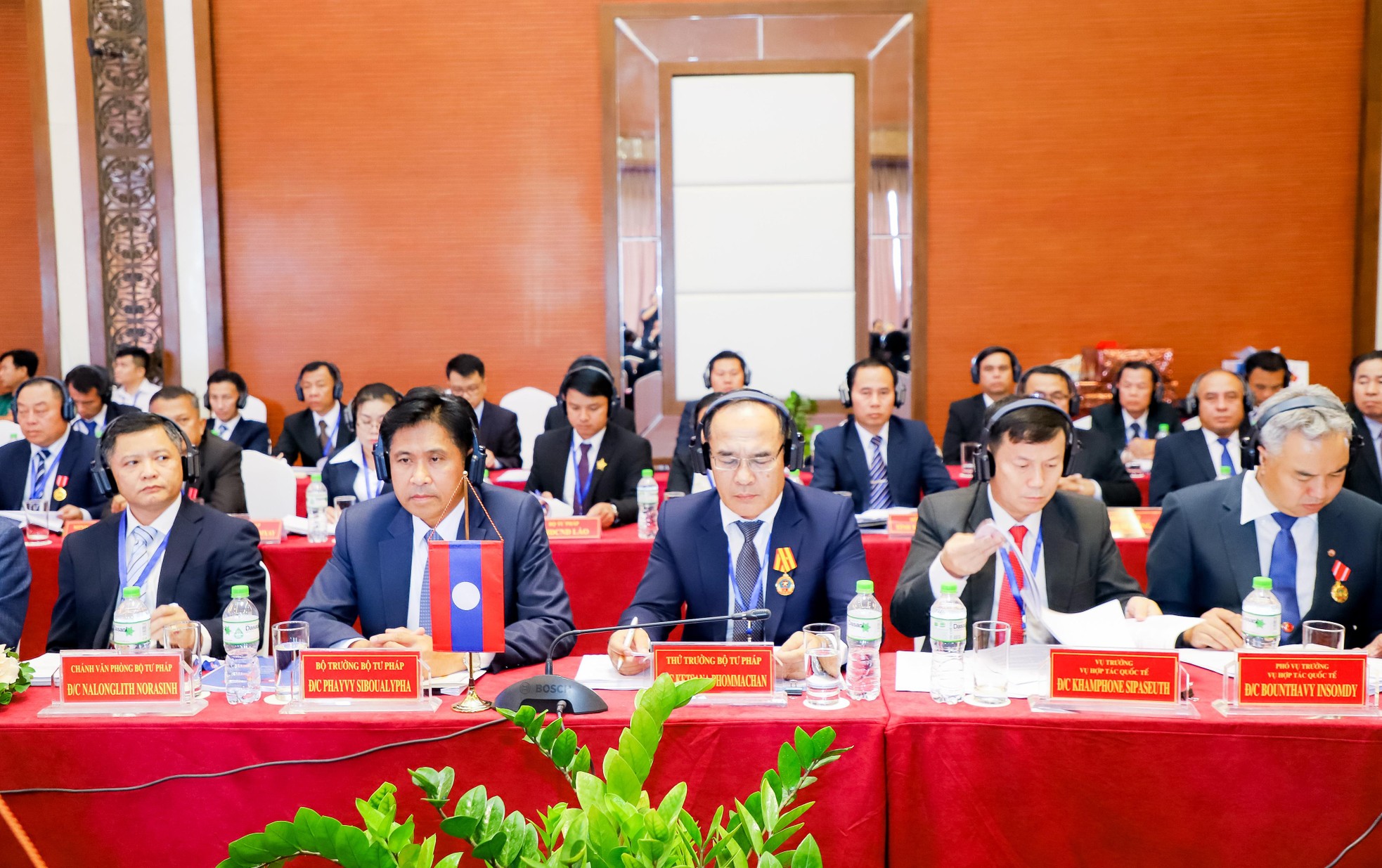 bnabt-lao-7340.jpg