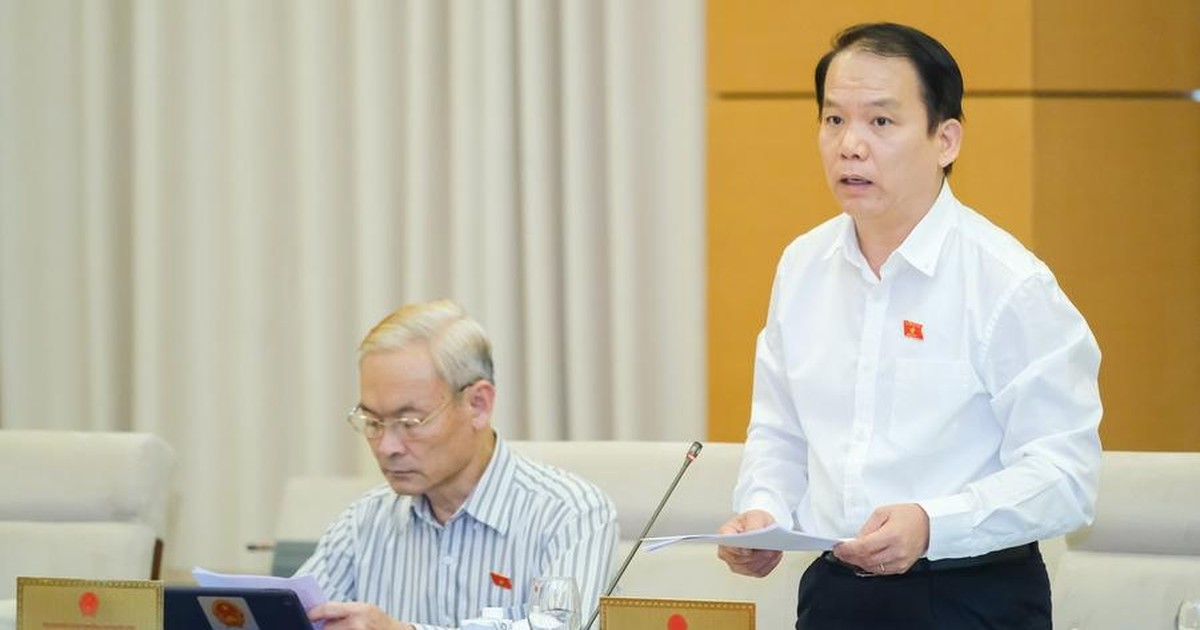 Ủy Ban Pháp luật của Quốc hội cho biết cả nước đã giảm 8 đơn vị hành chính cấp huyện và 561 đơn vị hành chính cấp xã