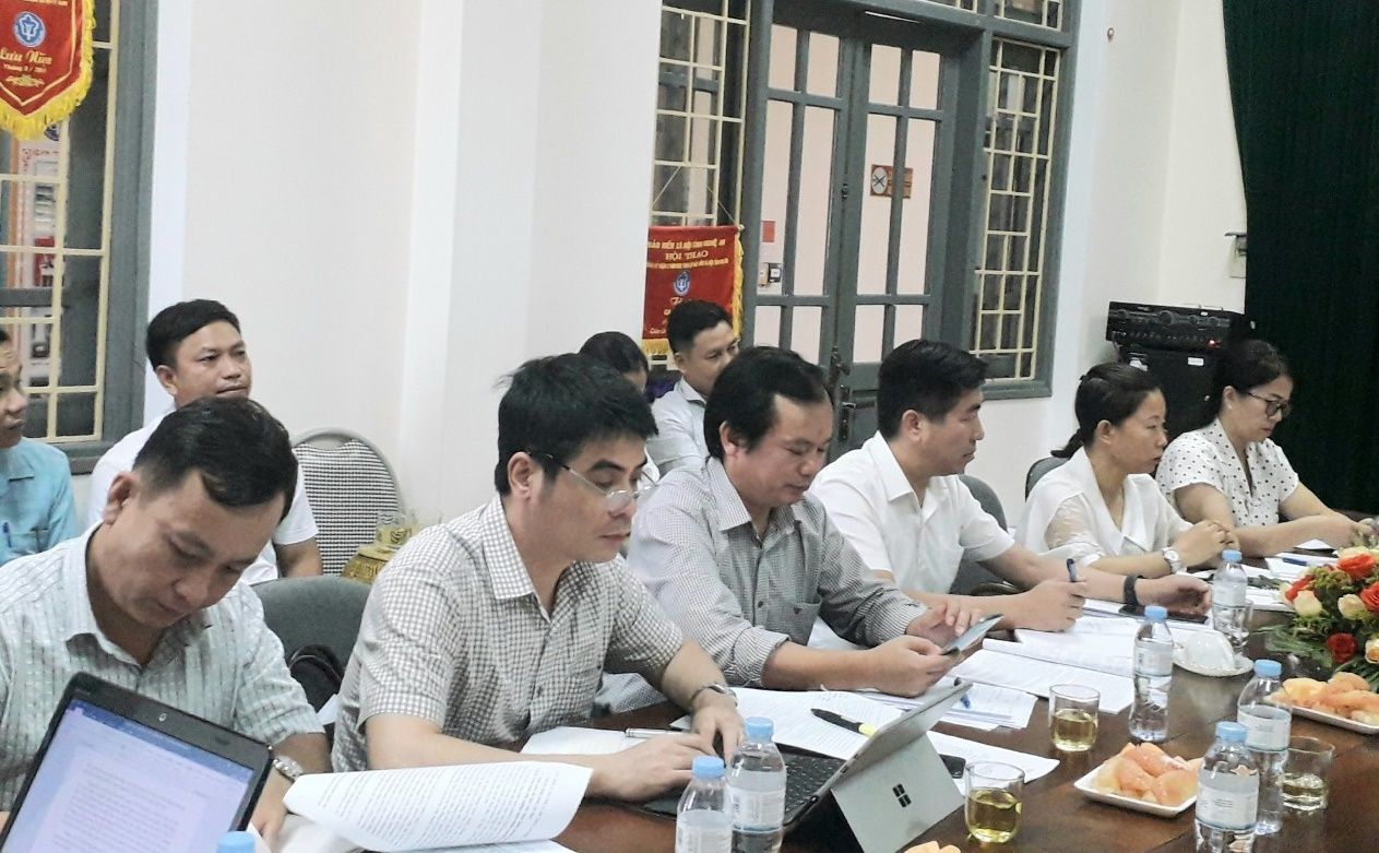 thanh-vien-doan-giam-sat-ban-van-hoa---xa-hoi-hdnd-tinh.jpg