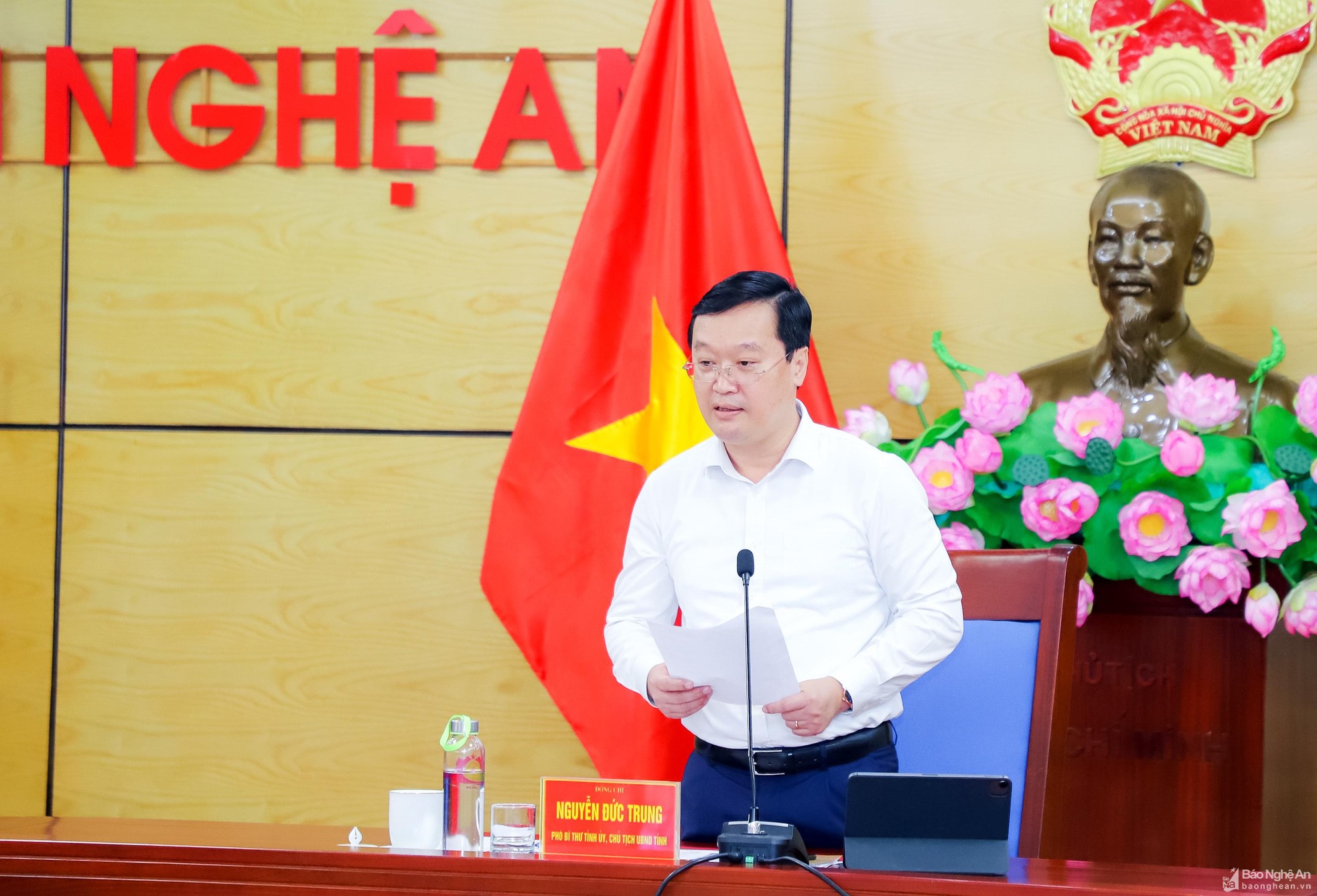 bna-chu-tich-1049--n1.jpg